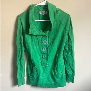 DC Vibrant Green Button-Up Top (Bin C)​